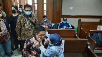 Mantan Penyidik KPK Stepanus Robin Pattuju Divonis 11 Tahun Penjara, Wajib Bayar Uang Pengganti Rp 2,3 Miliar