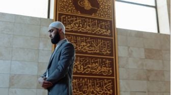 Tata Cara Sholat Tahajud 11 Rakaat dengan Diakhiri dengan Doa yang Dibaca Nabi Muhammad SAW