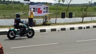 Tiga Alasan Presiden Jokowi Naik Motor Keliling Mandalika