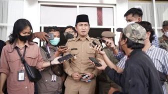 Ditangkap di Jakarta, Dugaan Suap dan Gratifikasi Dilakukan Abdul Gafur Mas'ud