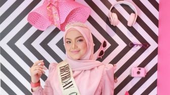 Siti Nurhaliza Tampil Serba Merah Muda di Ultah Ke-43, Warganet: Seperti Barbie Berkerudung