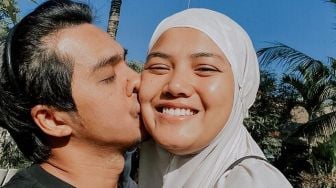 Herfiza Novianti Istri Ricky Harun Bercadar, Diduga di Momen Tertentu Saja