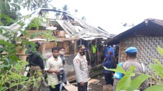 Rumah Warga di Sembalun Lombok Timur Rusak Disambar Petir
