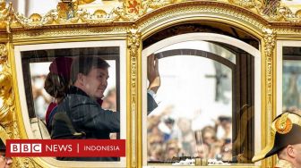 Raja Belanda Pensiunkan Kereta Emas Gambar Orang Jajahan Termasuk Indonesia