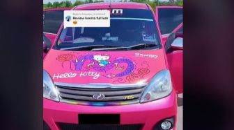 Curhat Wanita Terlalu Cinta Pink, Ubah Warna Cat Mobil hingga Bikin Suami Ikut Malu