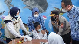Bupati Beri Semangat, Vaksinasi Anak di Kabupaten Serang Dimulai
