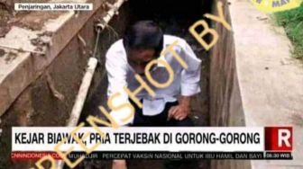 CEK FAKTA: Presiden Jokowi Terjebak di Gorong-gorong Gegara Kejar Biawak, Benarkah?