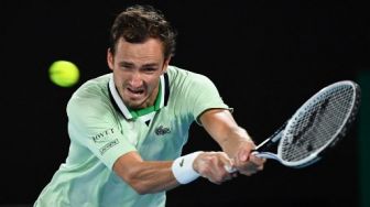Berhasil Atasi Emosi, Daniil Medvedev Melaju ke 8 Besar Australian Open