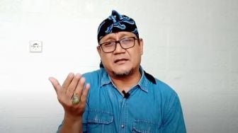 Edy Mulyadi Kena Damprat Masyarakat Adat Sunda Terkait Ucapan yang Hina Kalimantan