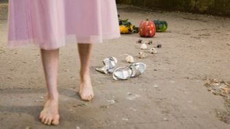 Mengenal 5 Ciri Cinderella Syndrome, Takut untuk Sendirian