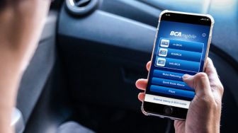 Netizen Keluhkan BCA Mobile Kembali Eror