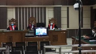 Panas! JPU KPK dan Penasehat Hukum Bupati Banjarnegara Adu Argumen di Pengadilan Tipikor Semarang