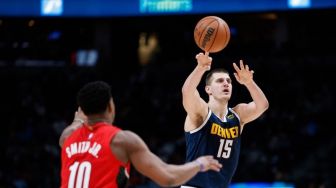 Hasil NBA: Nikola Jokic Pimpin Nuggets Lumat Juara Bertahan Bucks