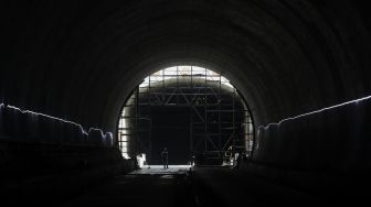 Intip Pengerjaan Proyek Tunnel 1 Halim Kereta Cepat Jakarta-Bandung