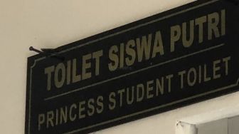 Viral Toilet Siswi Sekolah Salah Kaprah Jadi Princess Student Toilet, Masuk WC Auto Jadi Bangsawan