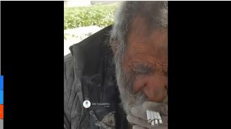 Bikin Dokter Takjub, Pria Ini Tetap Sehat Walau Tidak Pernah Mandi Selama 70 Tahun dan Hidup di Jalanan
