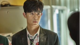 3 Drama Korea dan China Park Solomon, Pemeran Lee Soo Hyuk dalam All of Us Are Dead