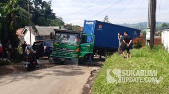 Jalan Raya Nagrak Sukabumi Macet Parah Senin Pagi, Ini Penyebabnya