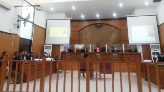 Sidang Kasus Polisi Tembak Mati Laskar FPI Pengawal Rizieq, Briptu Fikri Akui Bawa Senpi: 10 Peluru Sudah Ready