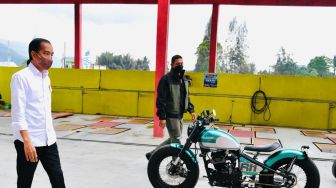 Enggak Ikut Konvoi, Jokowi Lepas Marc Marquez Cs Konvoi dari Istana ke Bundaran HI