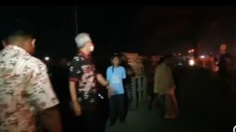Pantau Kebakaran Relokasi Pasar Johar Semarang, Ganjar Pranowo Disambati Pedagang: Belum Dapat Kios Pak!