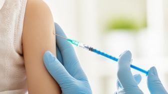 Komisi IX Minta Pemerintah Perluas Jangkauan Vaksin hingga ke Balita
