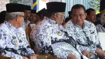 Kasus Guru Hukum Siswa Makan Sampah, Ketua PGRI Sulawesi Tenggara: Tidak Mungkin Ia Melakukan Dengan Sengaja