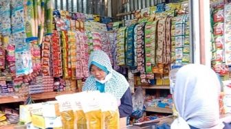 Waduh! Harga Minyak Goreng di Pasar Jungjang Masih di Atas Rp 18 ribu/Liter