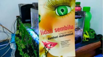 Ulasan Buku Lidah Sembilu, Pembukaan Cerita yang Menggigit