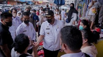 Genteng Bocor, AC Tak Hidup dan Pengutipan di Pasar Petisah, Begini Respons Bobby Nasution