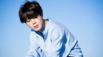 Jimin BTS Khilaf Buat Penata Rambut Kerja Dua Kali Lipat: Maaf