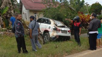 Akibat Tergelincir, Sebuah Mobil Alami Laka Tunggal di Sengah Temila, Pengemudi Cedera