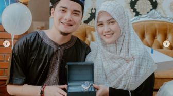 Soroti Beda Kado Alvin Faiz Untuk Anak Larissa Chou dan Putra Henny Rahman, Netizen: Terlihat Pilih Kasih Banget