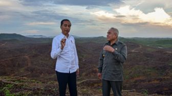 Presiden Jokowi Berangkat ke Kalimantan Timur, Akan Berkemah di Titik Nol Kilometer IKN