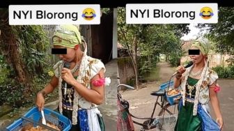 Antimainstream! Penjual Gorengan Ini Cosplay Jadi Nyi Blorong Sampai Karaokean Demi Promosi, Banjir Pujian Publik