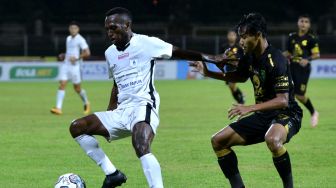 Hasil BRI Liga 1: Bermaterikan Pemain Muda, Persebaya Dipermalukan Persipura 0-2