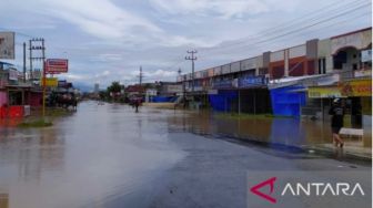 Gegara Banjir, Jalan Lintas Bengkulu-Sumatera Barat Ditutup Sementara