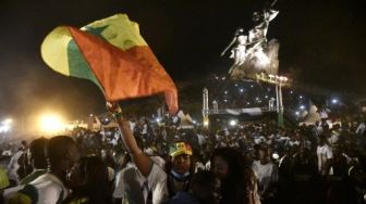 Rakyat Senegal Tumpah Ruah Rayakan Sukses Juara Piala Afrika 2021