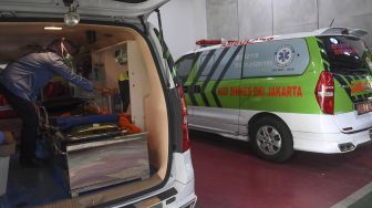 Dear Pengendara... Ini Lho Alasan Ambulans Wajib Dikasih Jalan