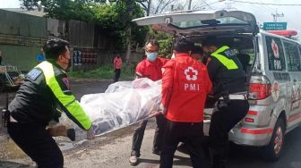 Terperosok Kubangan Air di By Pass Mojokerto, Pria Sidoarjo Jatuh dan Tewas Terlindas Truk Tangki