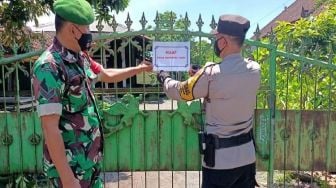 Warga yang Isoman di Jembrana Bali Diberi Tulisan Khusus di Rumahnya