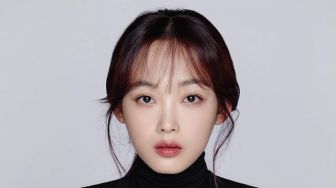 Karakter Bertolak Belakang, Lee Yoo-mi Akui Sulitnya Akting Dua Serial Bersamaan