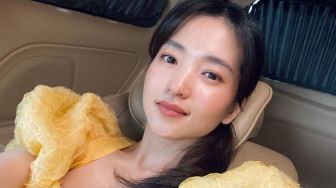 Kim Tae-ri Siap Kembali ke Layar Kaca dalam Film "Twenty Five Twenty One"