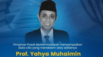 Dekan Fisipol UGM Kenang Prof Yahya Muhaimin: Almarhum Adalah Akademisi Paling Unggul