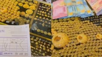 Viral Istri Dandan Simple Beli Emas Nyaris Rp 100 Juta, Suami Santai Nunggu di Luar Toko Sarungan Tinggal Kasih Uang