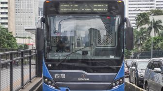 Bus TransJakarta Terlibat Insiden dengan Sepeda Motor, Manajemen Diminta Kontrol Pengemudi