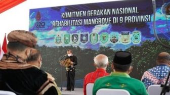 Di Hadapan Puan Maharani, Syamsuar Bacakan Komitmen Penyelamatan Mangrove