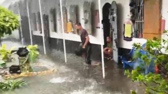 Parah! Kota Solo Hujan Deras, Rutan Solo Direndam Banjir hingga Sel Tahanan