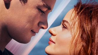 3 Fakta The In Between, Film Kisah Cinta Supranatural Dibintangi Joey King