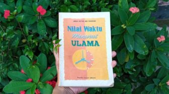 Belajar Menghargai Waktu dengan Bijak Lewat Buku 'Nilai Waktu Menurut Ulama'